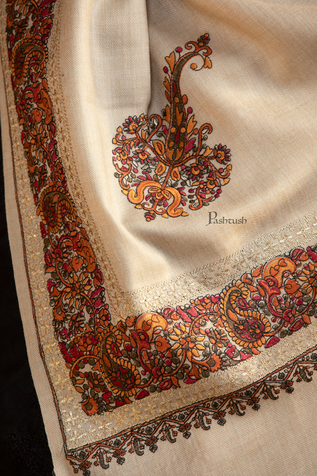 Pashtush Womens Fine Wool Shawl, Challa Daur With Metallic Detailing Design, Beige