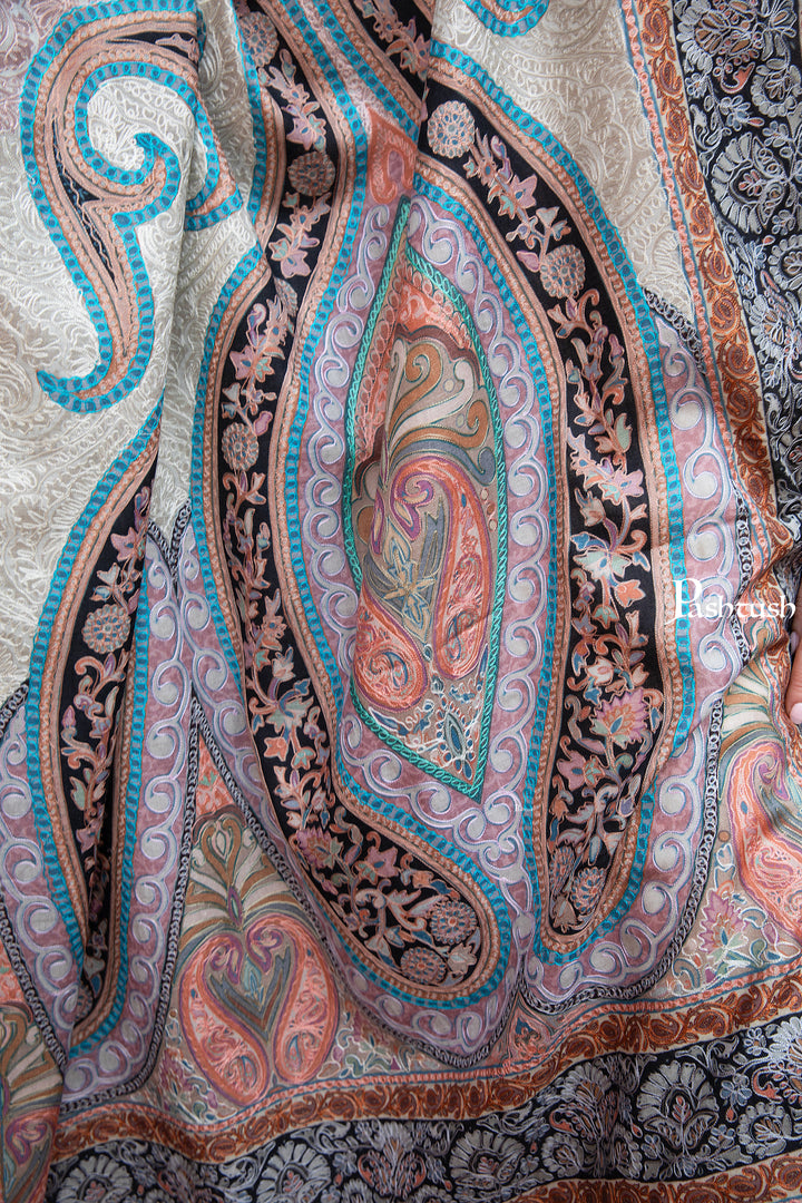 Pashtush Womens Kalamkari Shawl with Hand Embroidered Outline, Soft Fine Wool