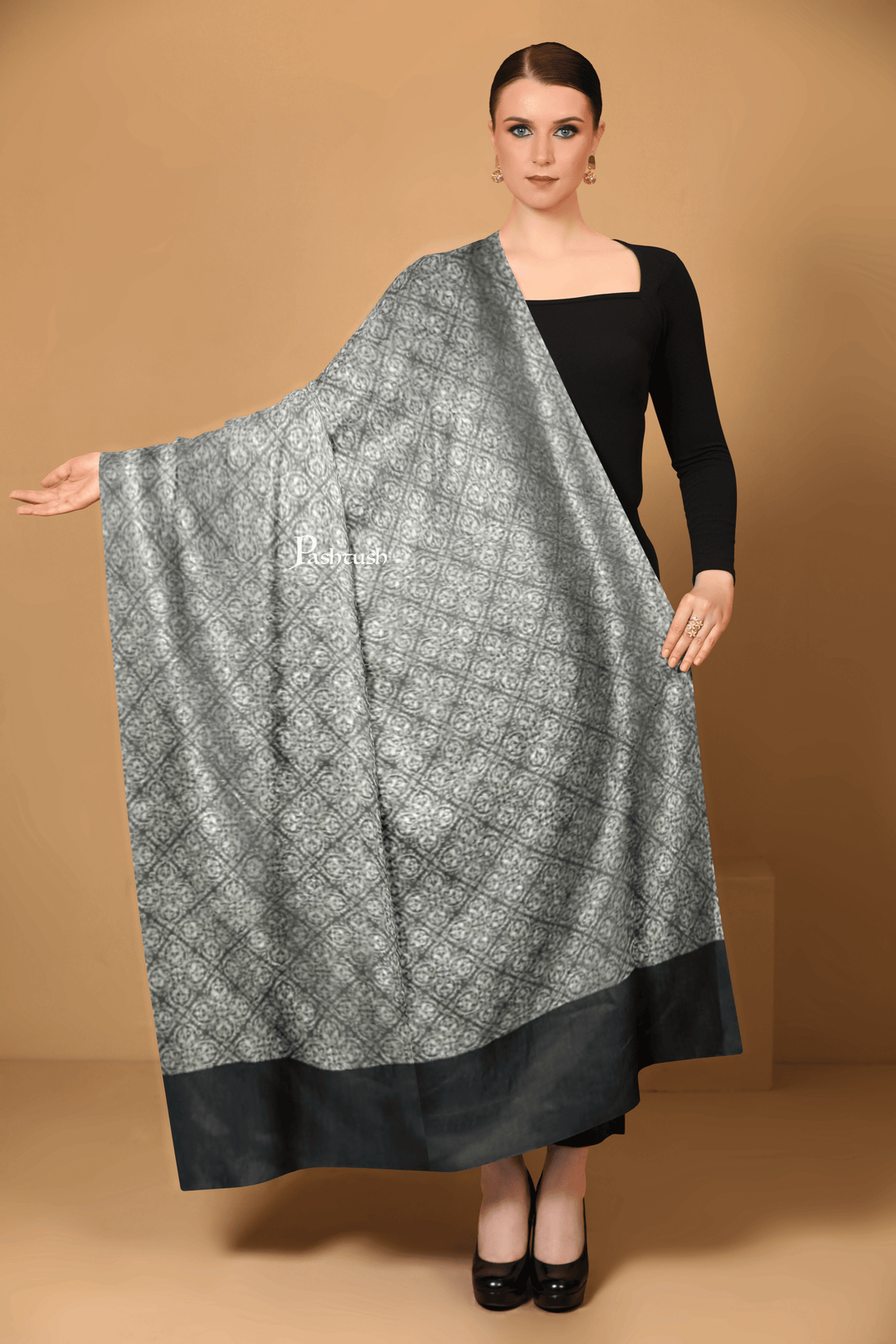 Pashtush India Womens Shawls Pashtush Mens Extra Fine Wool Stole, Design, Black And Grey