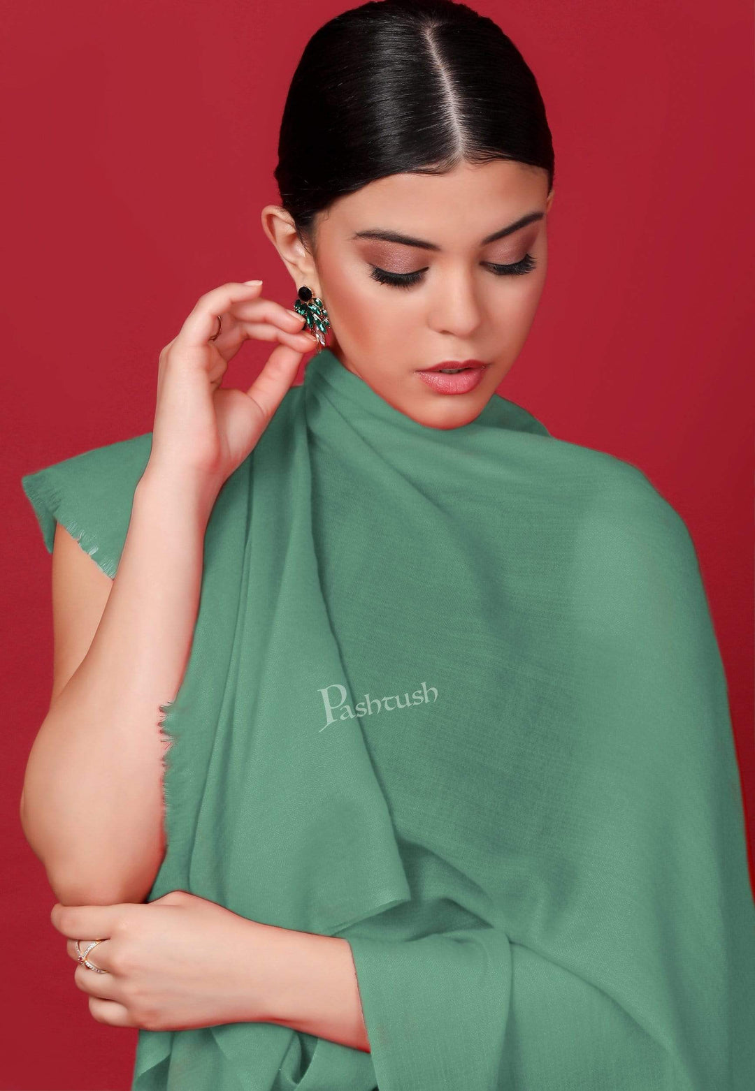 Pashtush India 70x200 Pashtush Womens Cashmere Pashmina Scarf, Diamond Weave, Pistachio Green