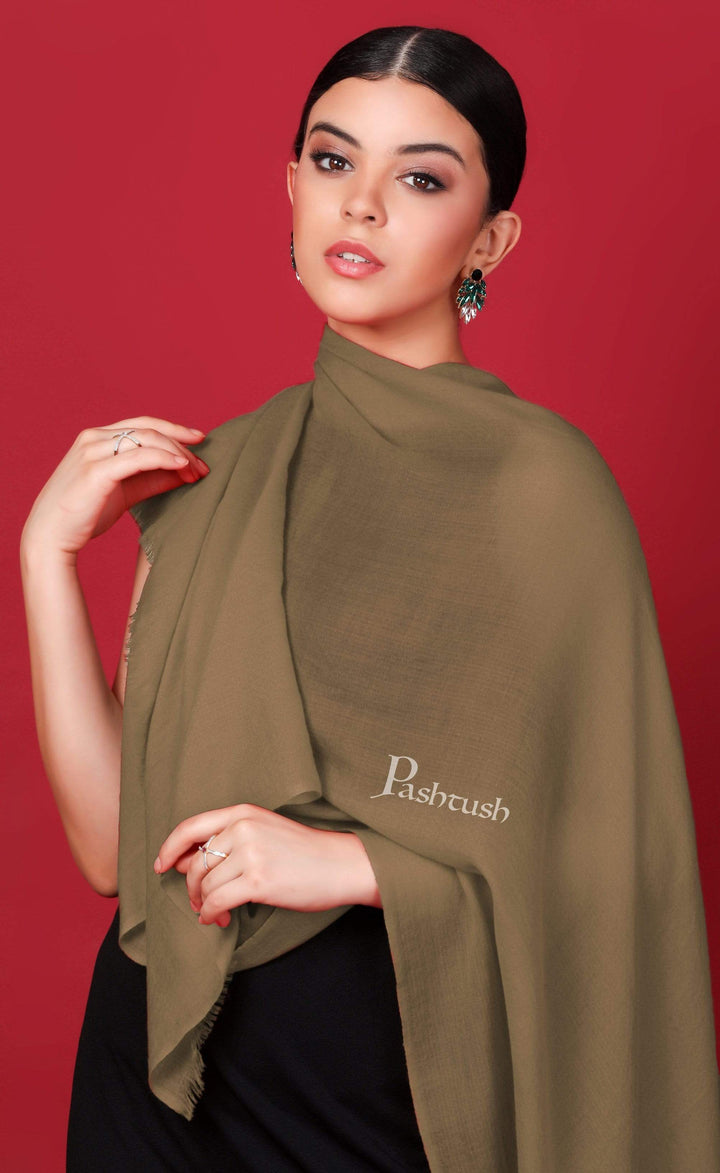 Pashtush India 70x200 Pashtush Womens Softest Cashmere Pashmina Scarf, Diamond Weave, Sandy Brown